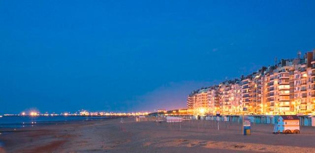 Wenduine Zeedijk, A Seafront Appartment Very Close To Bruges Exterior photo